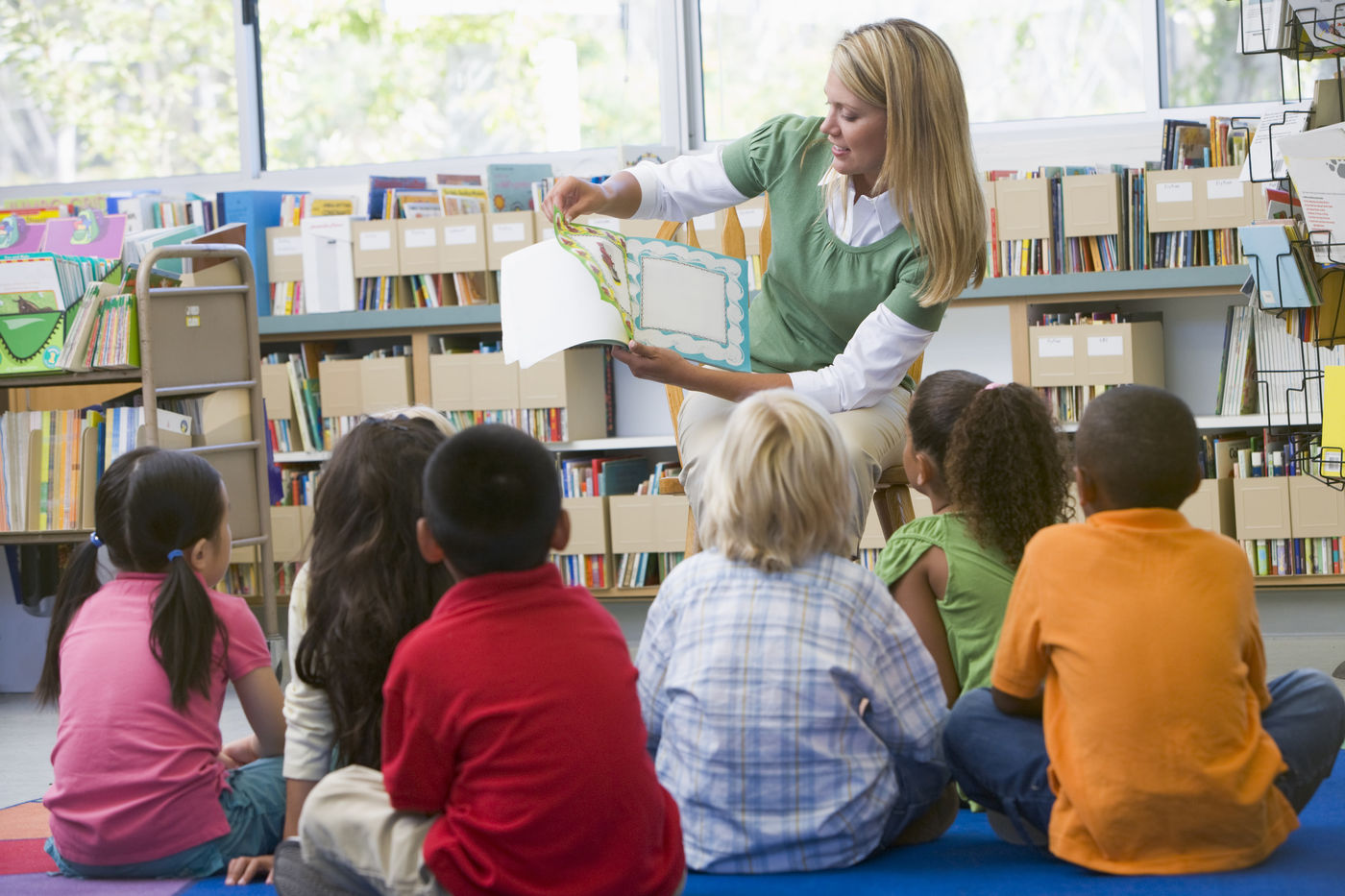 Family Weekend Wonders Drop-In Story Time  featured image